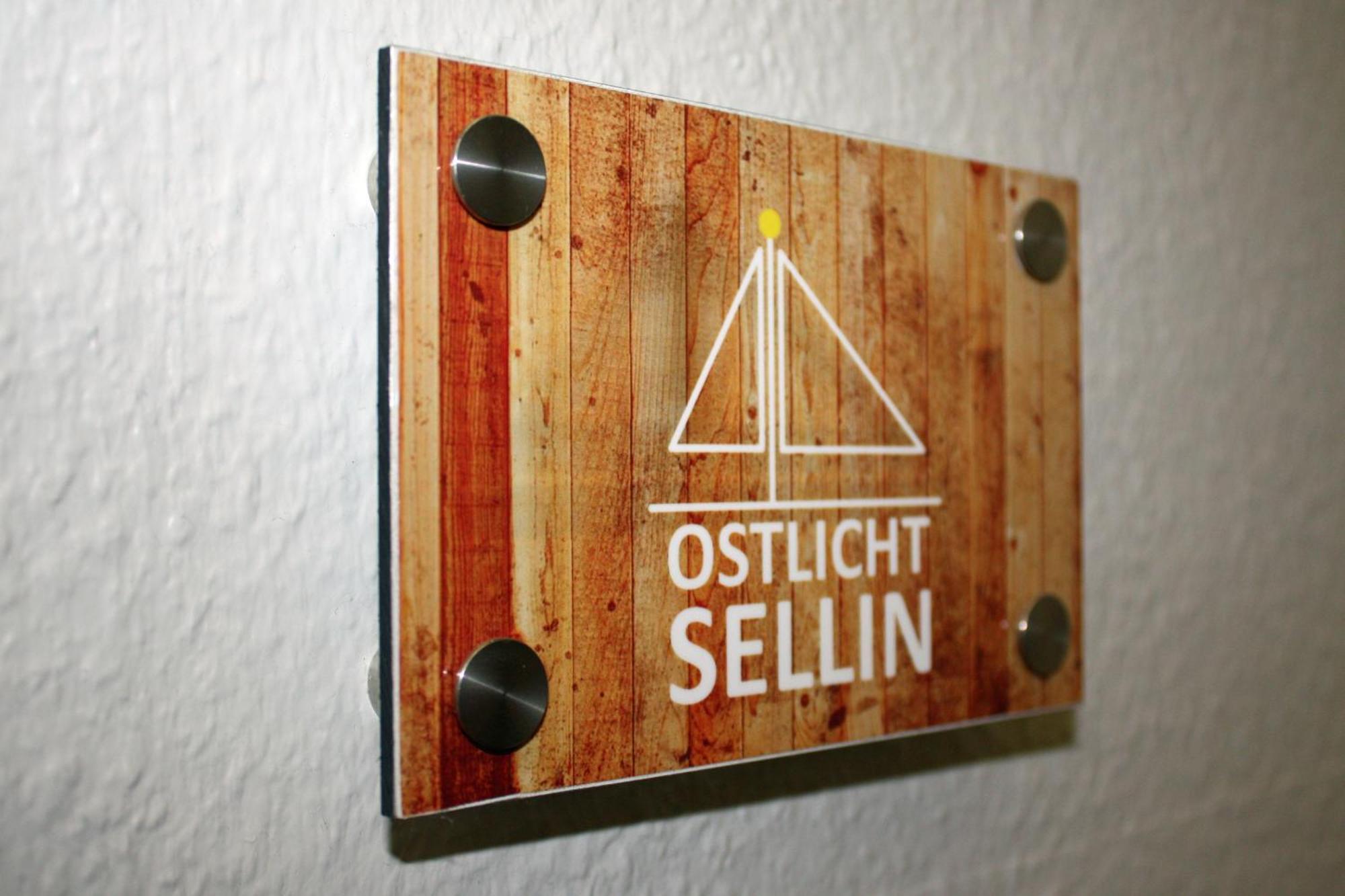 Ferienwohnungen Poppelvitz Altefähr Szoba fotó